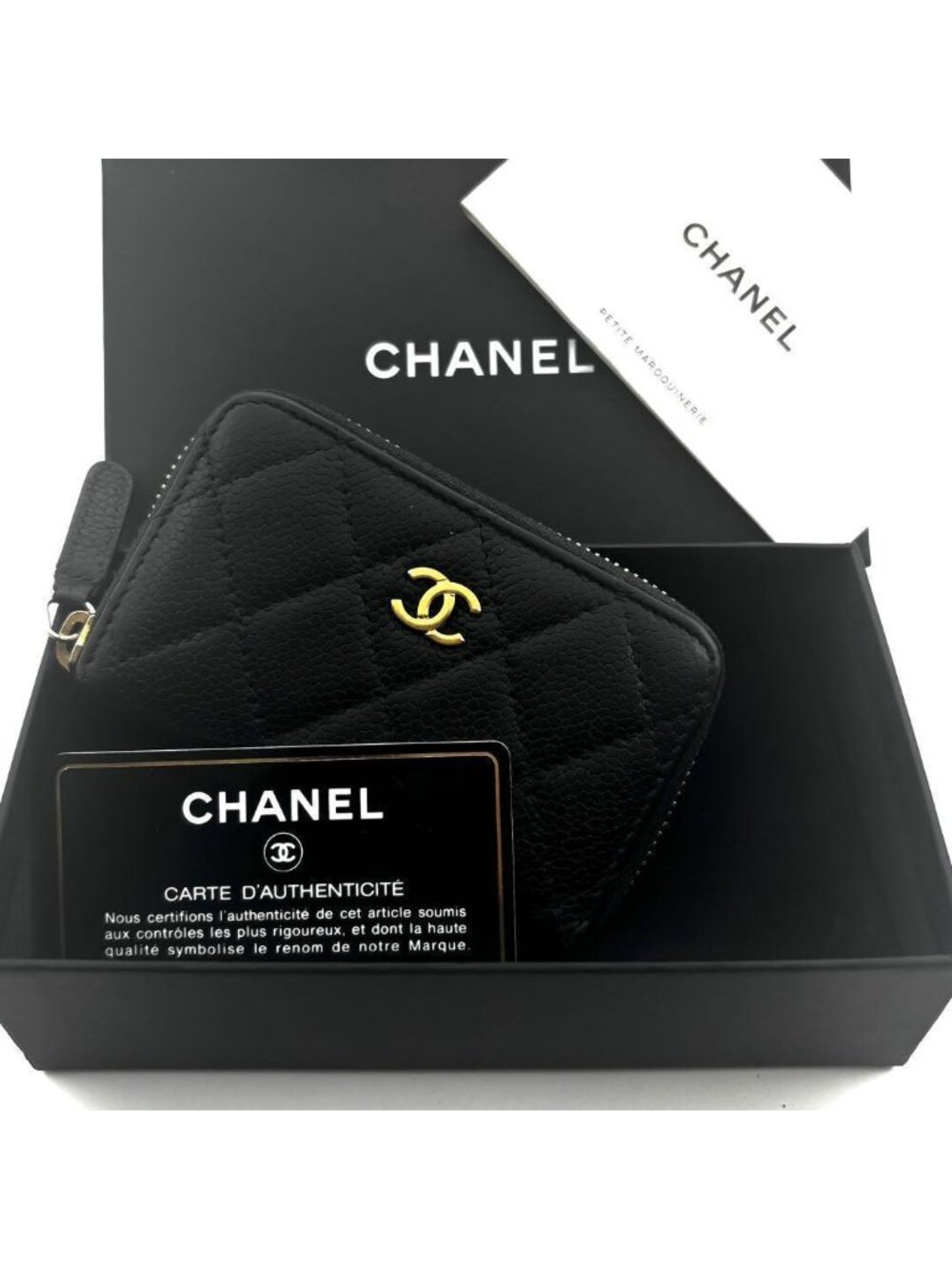 Chanel Wallet Quilted Caviar Round Zip Coin Purse